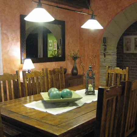 Casa Almenadas